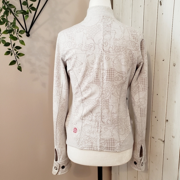 LULULEMON | VINTAGE GRAPHIC BOMBER STRETCH COTTON - Picture 11 of 16